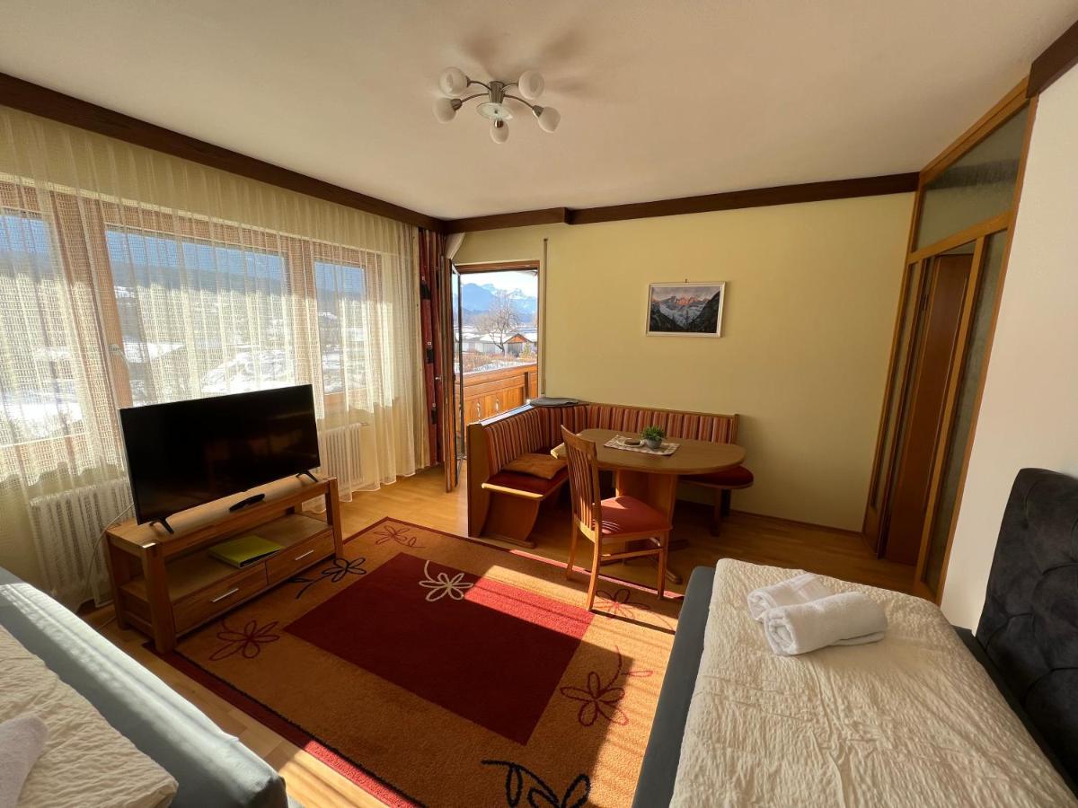 Gaestehaus Wallner Presseggen Buitenkant foto
