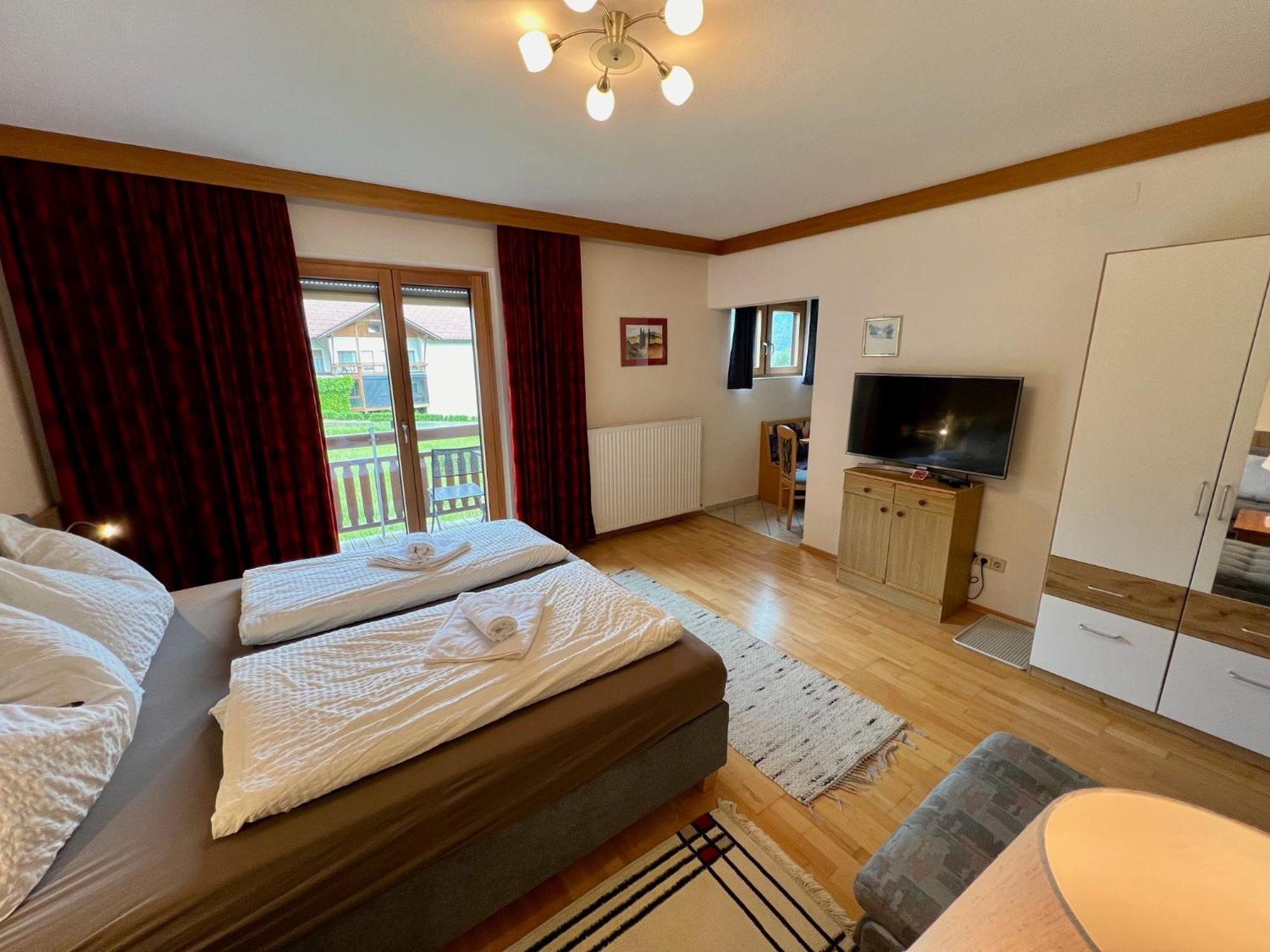 Gaestehaus Wallner Presseggen Buitenkant foto